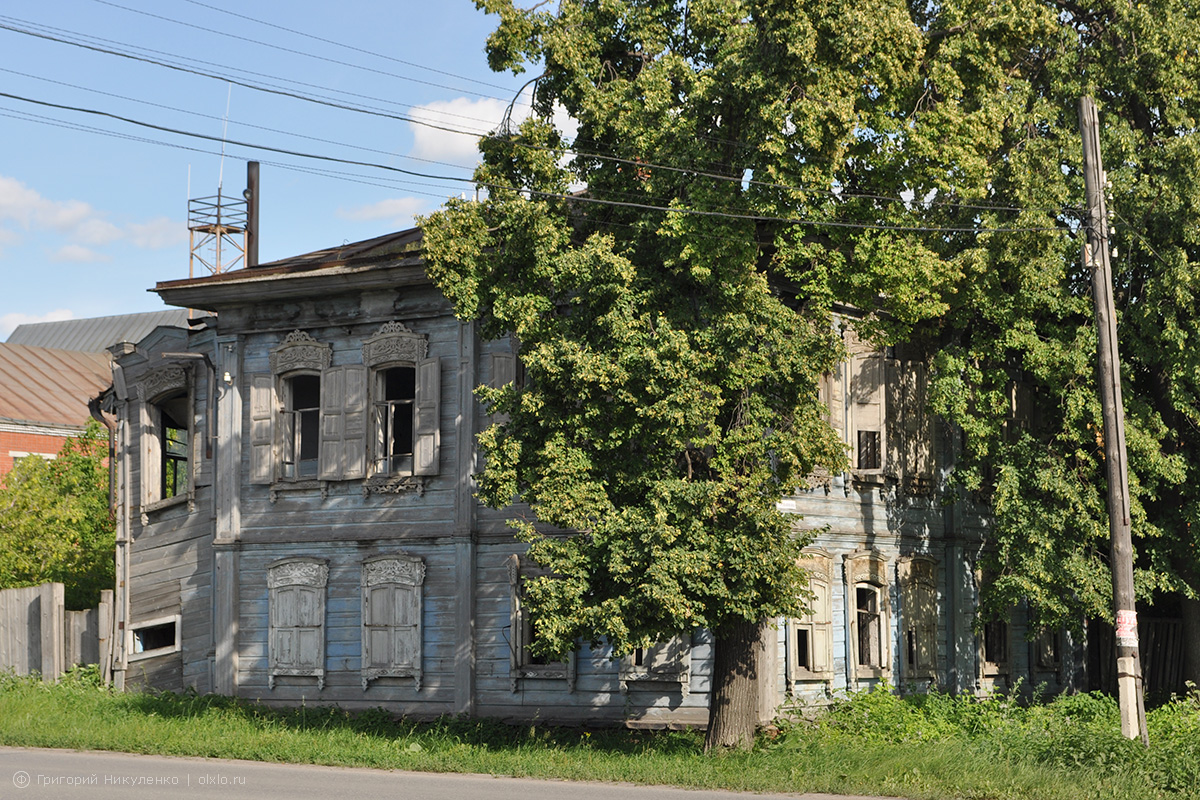 Заброшенный дом на ул. Ульянова